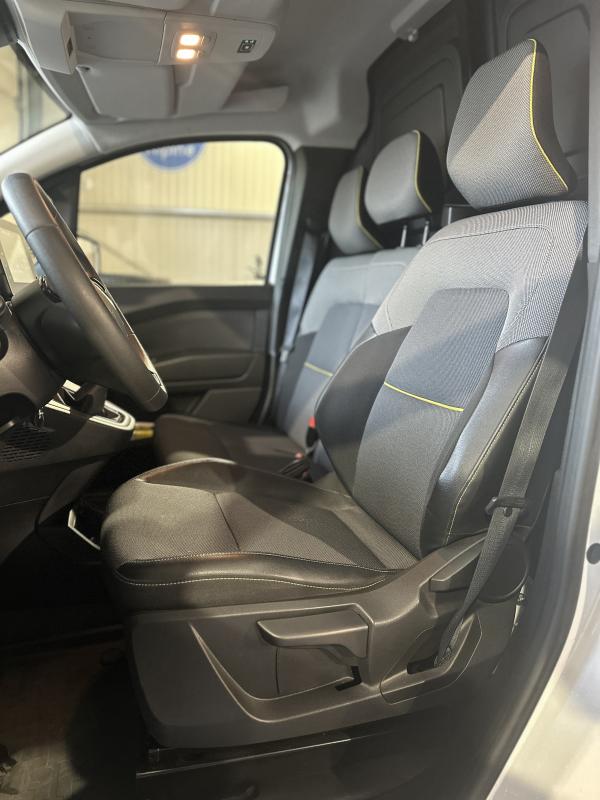 Renault Kangoo Van BLUE DCI 95 GRAND CONFORT- 22