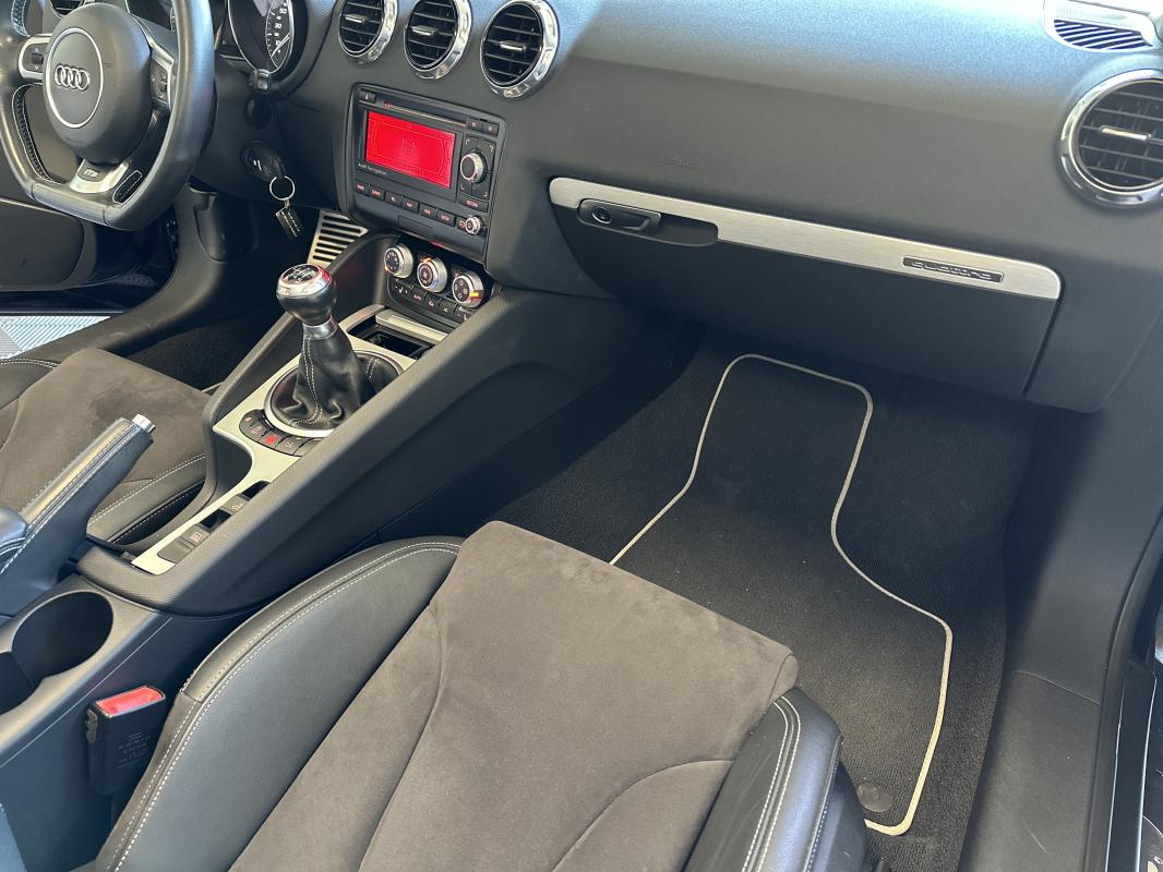 Audi TTS Roadster 2.0 TFSI 272 Quattro