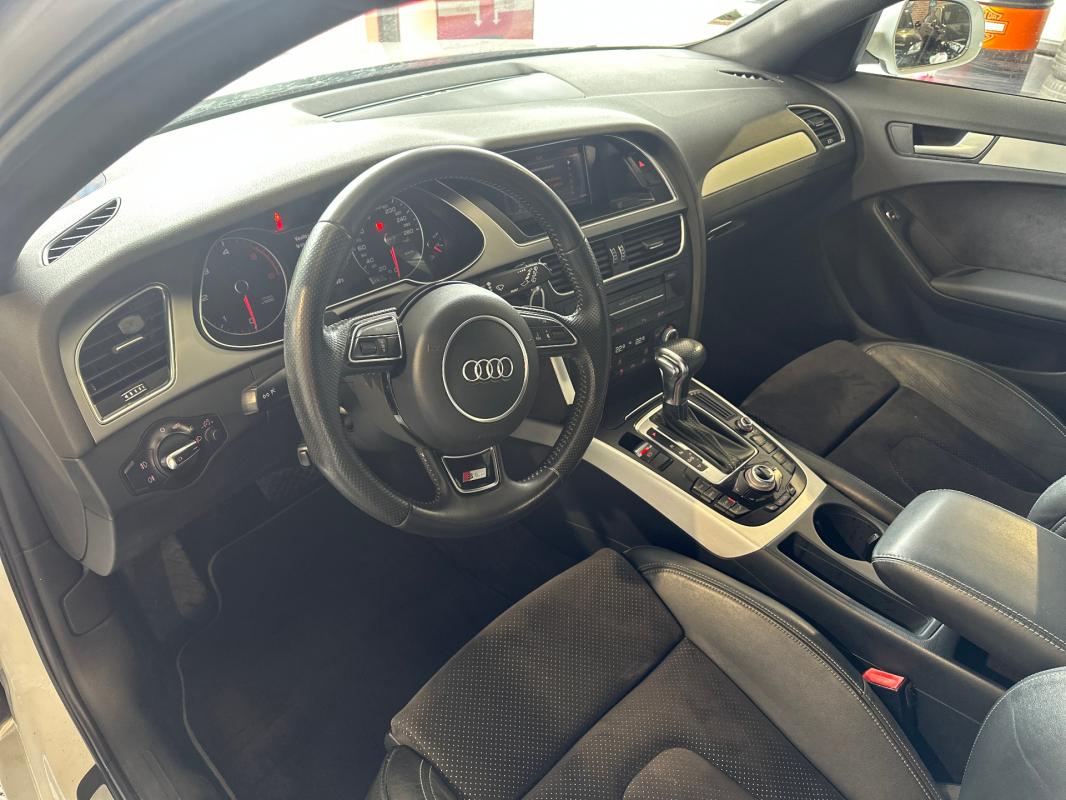 Audi A4 Avant V6 3.0 TDI 204 S line Multitronic A