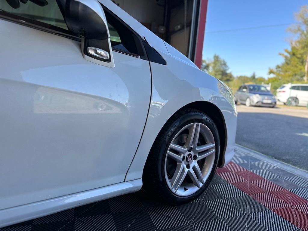 Peugeot 308 CC 2.0 HDi 163ch FAP Feline A