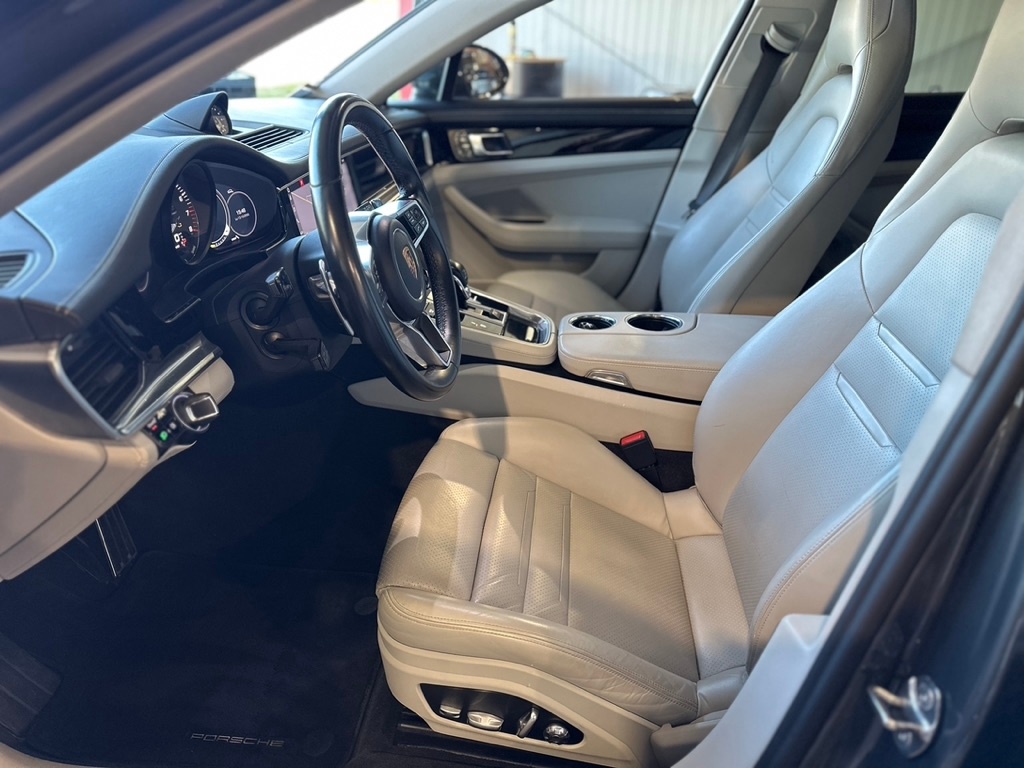 Porsche Panamera 4 V6 3.0 462 Hybrid PDK