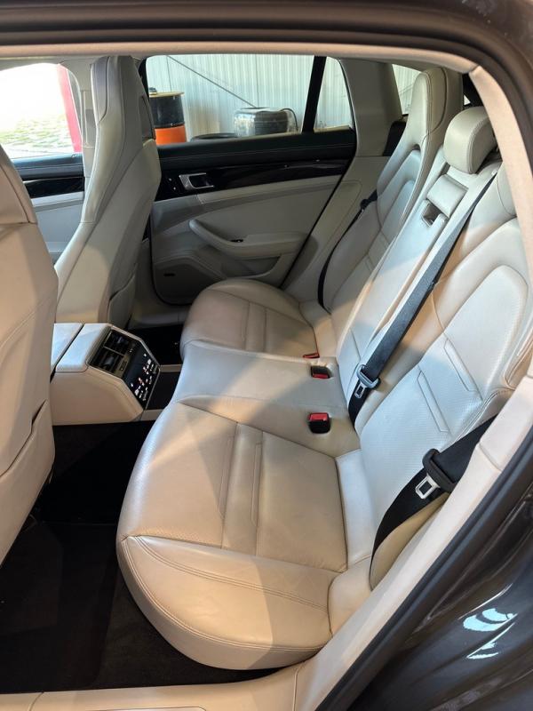 Porsche Panamera 4 V6 3.0 462 Hybrid PDK