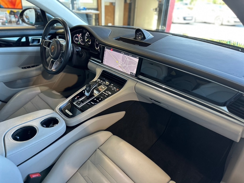 Porsche Panamera 4 V6 3.0 462 Hybrid PDK