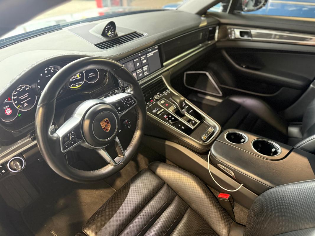Porsche Panamera 4 V6 3.0 462 Hybrid PDK