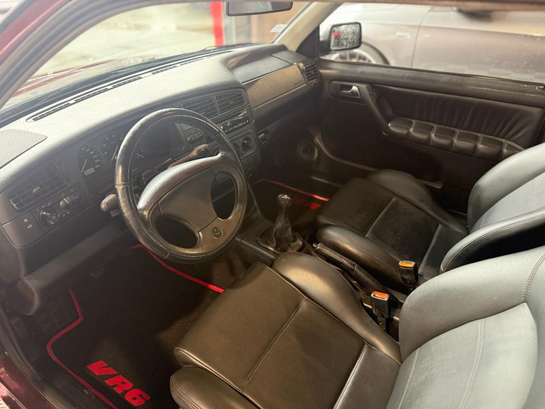 Volkswagen Golf VR6 Carat