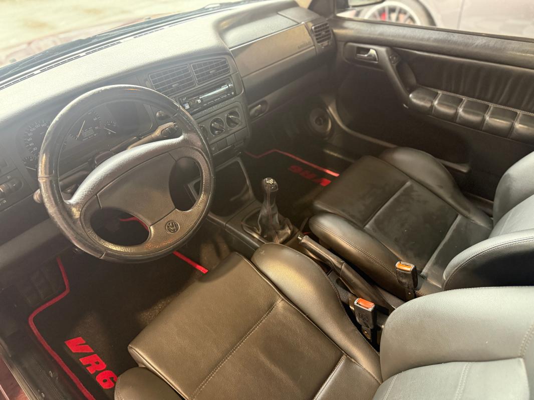 Volkswagen Golf VR6 Carat