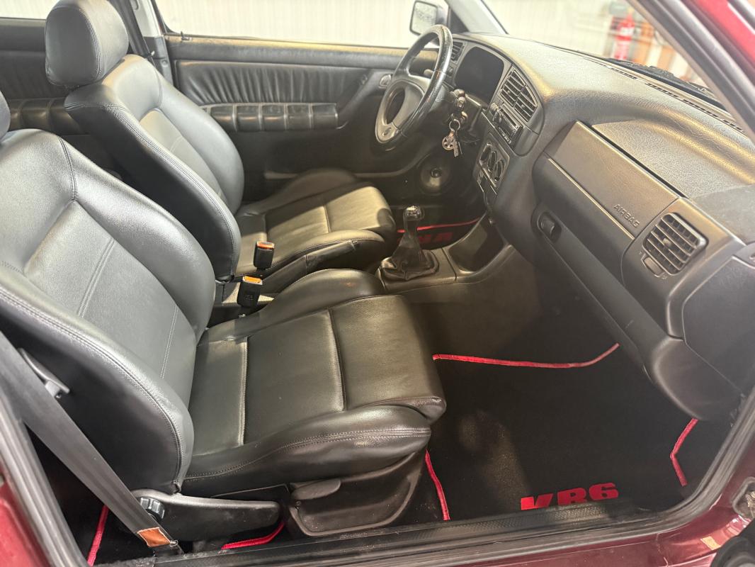 Volkswagen Golf VR6 Carat