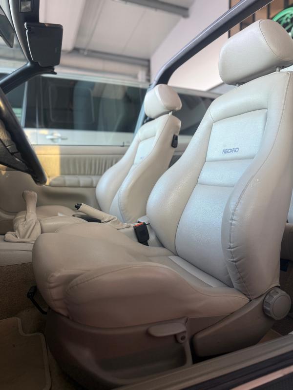 Volkswagen Golf Cabriolet 2.0i Quartett