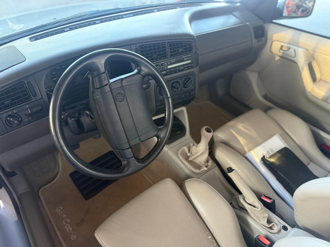 Volkswagen Golf Cabriolet 2.0i Quartett