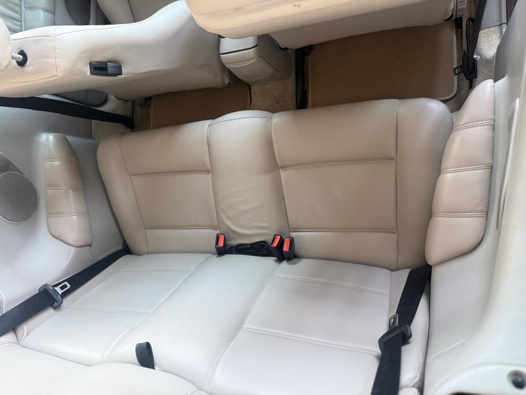 Volkswagen Golf Cabriolet 2.0i Quartett