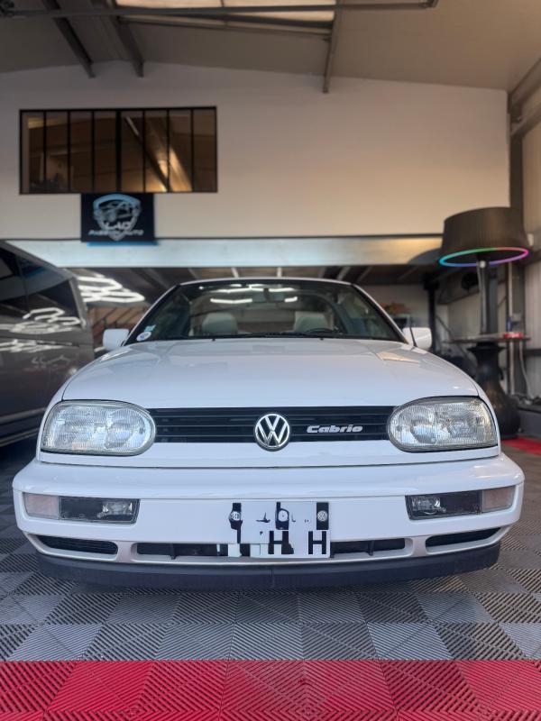 Volkswagen Golf Cabriolet 2.0i Quartett