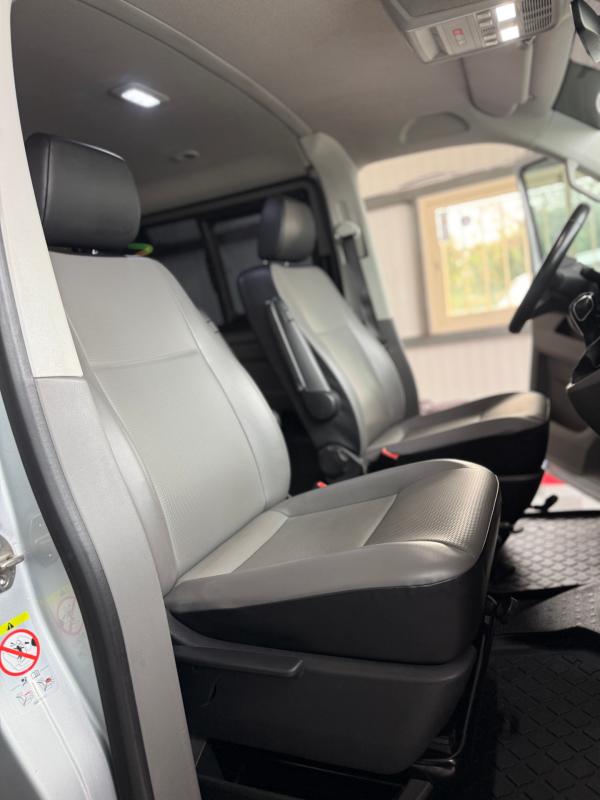 Volkswagen Transporter 6.1 PROCAB L2 2.0 TDI 198 DSG7 BUSINESS LINE