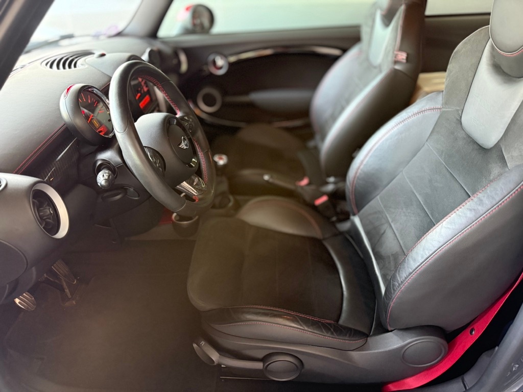 Mini Hatch R56 218 ch John Cooper Works GP II