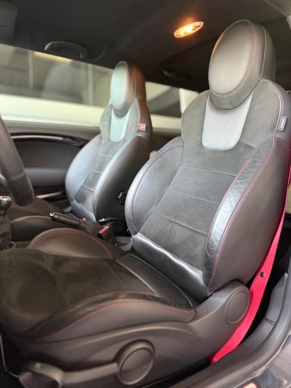 Mini Hatch R56 218 ch John Cooper Works GP II