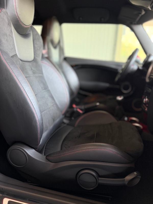 Mini Hatch R56 218 ch John Cooper Works GP II