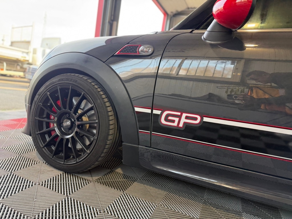 Mini Hatch R56 218 ch John Cooper Works GP II