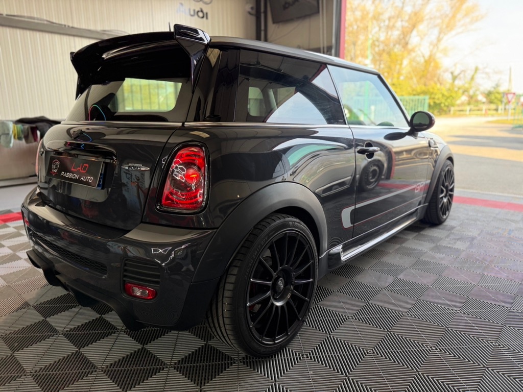 Mini Hatch R56 218 ch John Cooper Works GP II