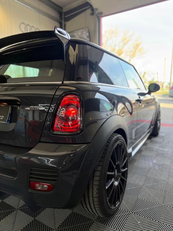 Mini Hatch R56 218 ch John Cooper Works GP II