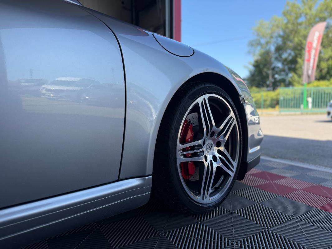 Porsche 911 TURBO COUPE 997 3.6i