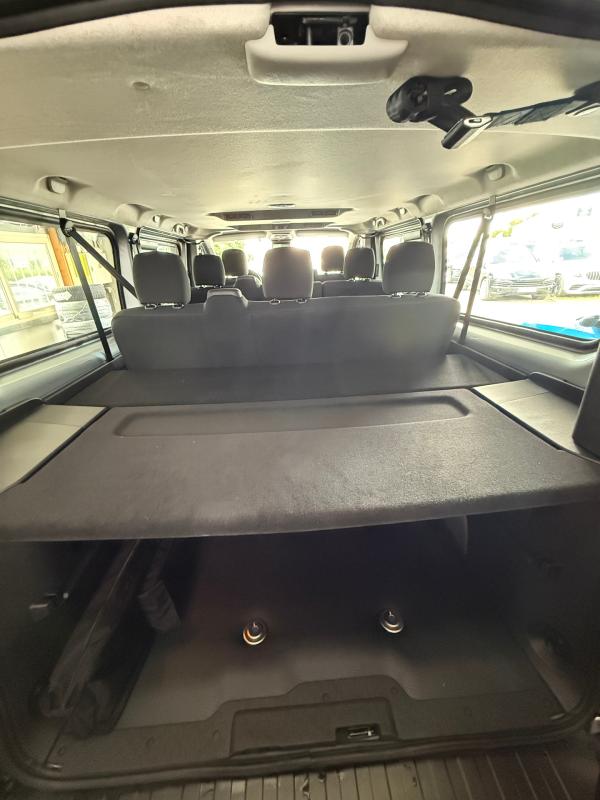 Renault Trafic Blue dCi 150 auto Grand Evolution Combi Neuf Pas de Malus Eco 35 000€ HT / 42 000 € TTC