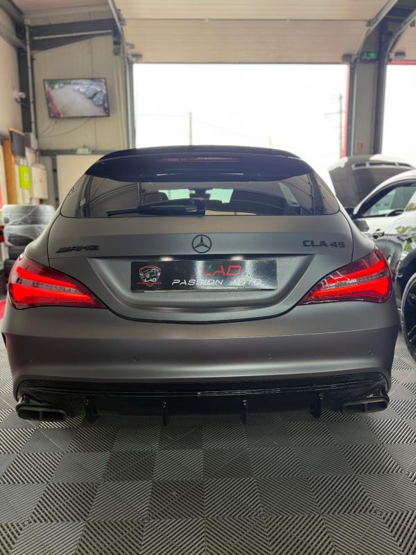 Mercedes CLA Shooting Brake 45 AMG Speedshift DCT 4Matic SUIVI COMPLET MERCEDES