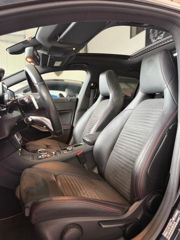 Mercedes CLA Shooting Brake 45 AMG Speedshift DCT 4Matic SUIVI COMPLET MERCEDES