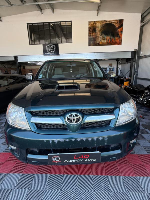 Toyota Hilux PICK UP DBLE CAB Double CABINE 4x4 120 D-4D GX
