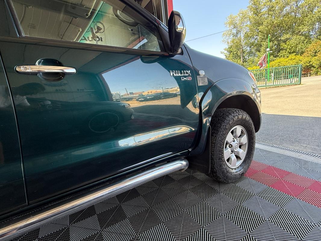 Toyota Hilux PICK UP DBLE CAB Double CABINE 4x4 120 D-4D GX