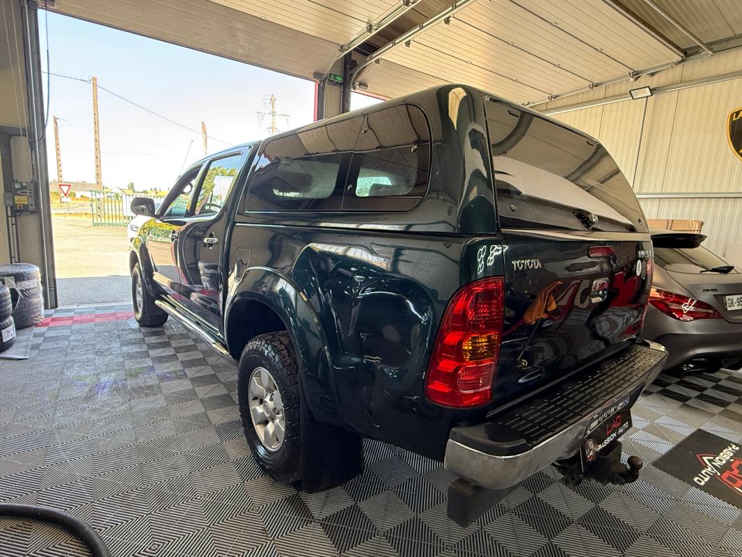 Toyota Hilux PICK UP DBLE CAB Double CABINE 4x4 120 D-4D GX