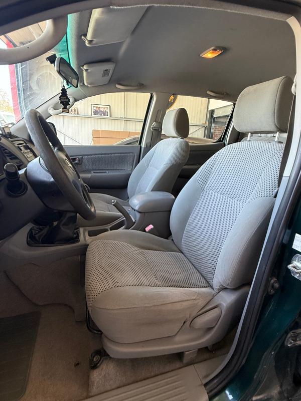 Toyota Hilux PICK UP DBLE CAB Double CABINE 4x4 120 D-4D GX