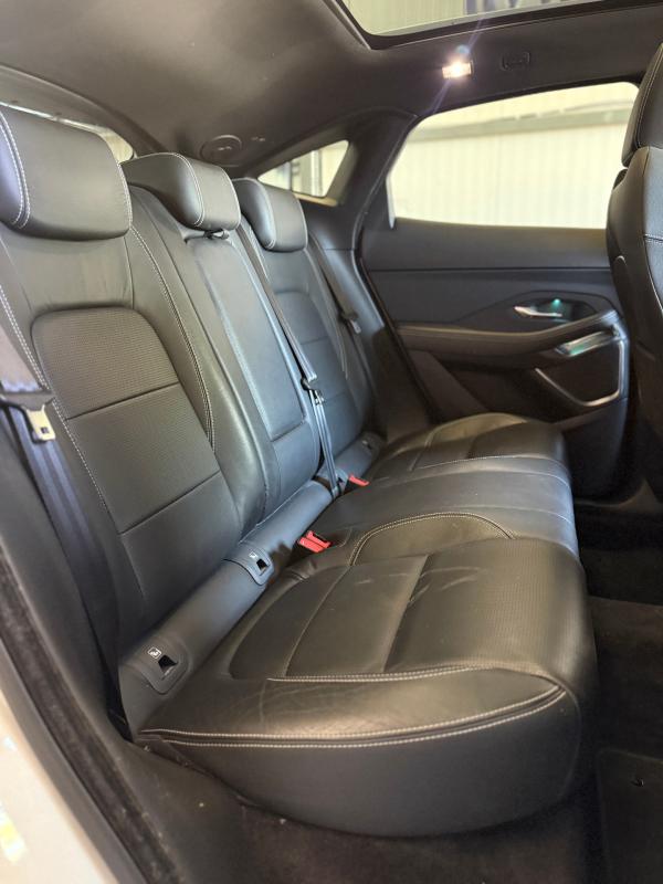 Jaguar E-PACE 2.0 D - 150 ch AWD BVA R-Dynamic SE