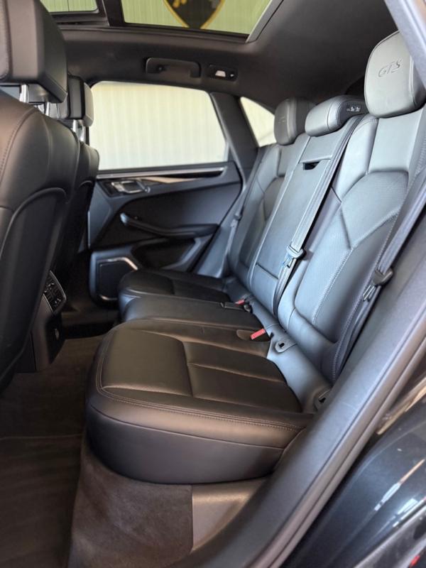 Porsche Macan 3.0 V6 360 ch GTS PDK Vis Variocam + Distribution Neuf