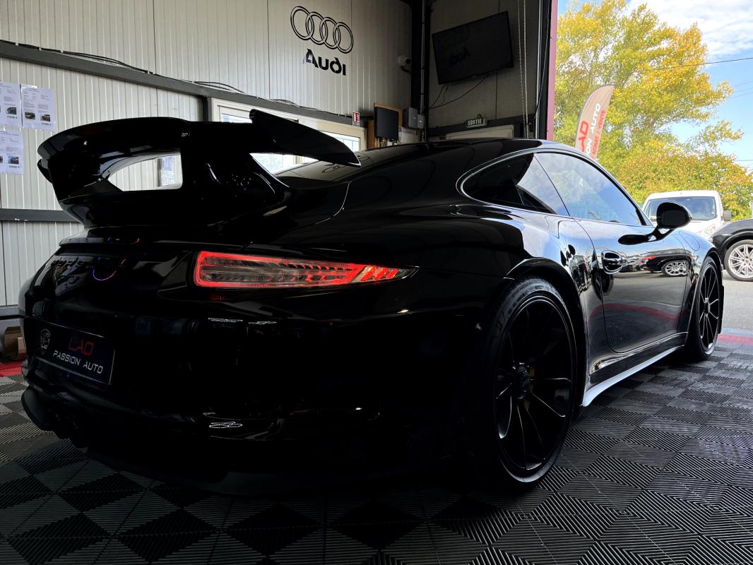 Porsche 911 GT3 3.8i PDK Moteur Neuf chez Porsche