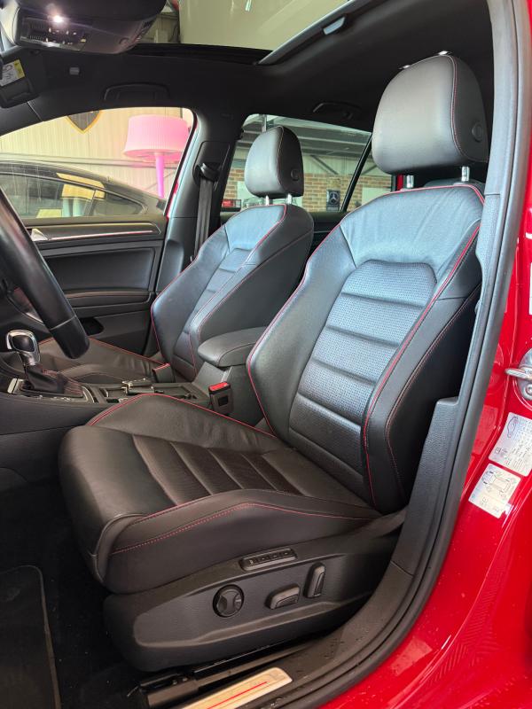 Volkswagen Golf 2.0 TSI 245 DSG7 GTI Performance
