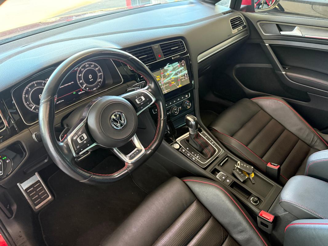 Volkswagen Golf 2.0 TSI 245 DSG7 GTI Performance