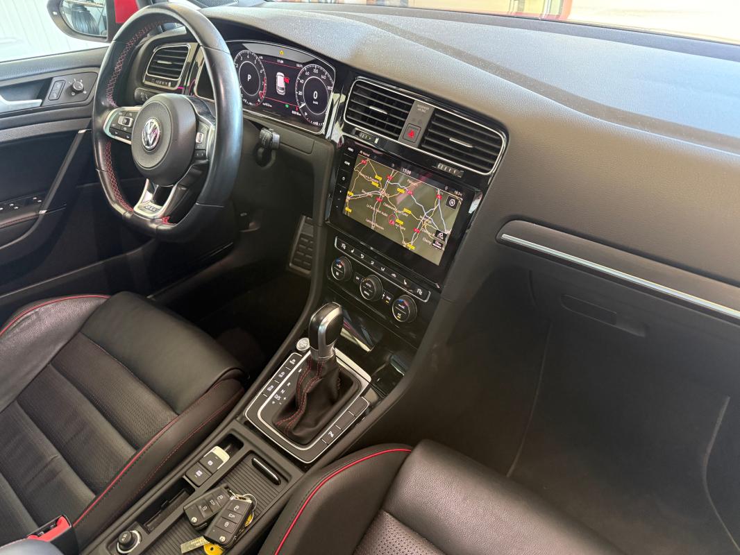 Volkswagen Golf 2.0 TSI 245 DSG7 GTI Performance