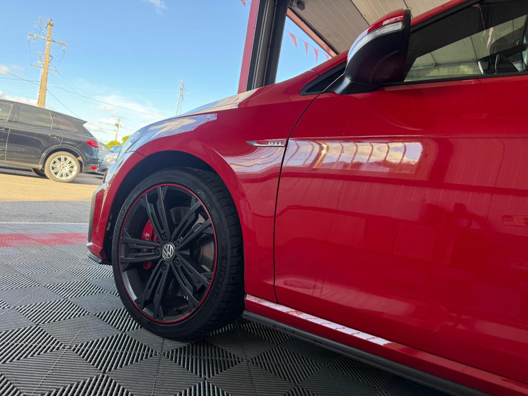 Volkswagen Golf 2.0 TSI 245 DSG7 GTI Performance