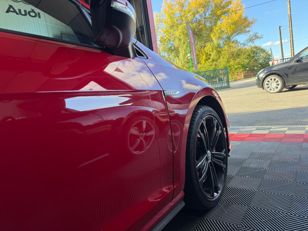 Volkswagen Golf 2.0 TSI 245 DSG7 GTI Performance